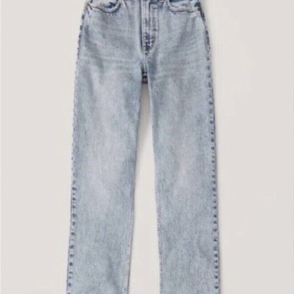 Abercrombie Straight Leg Acid Wash Jeans - Like New!